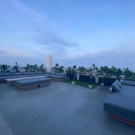 Studio With Balcony